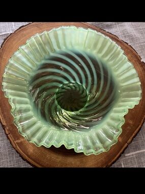 Jefferson Glass Vaseline Opalescent “Swirl” Bowl, Vintage